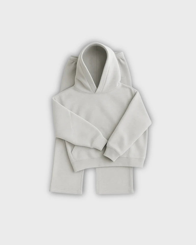 LAZY TRACKSUIT